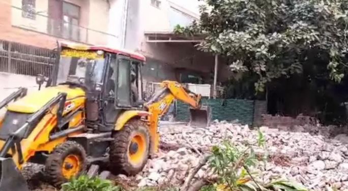 कश्मीरी गेट यमुना बाजार बुलडोजर कार्रवाई DDA