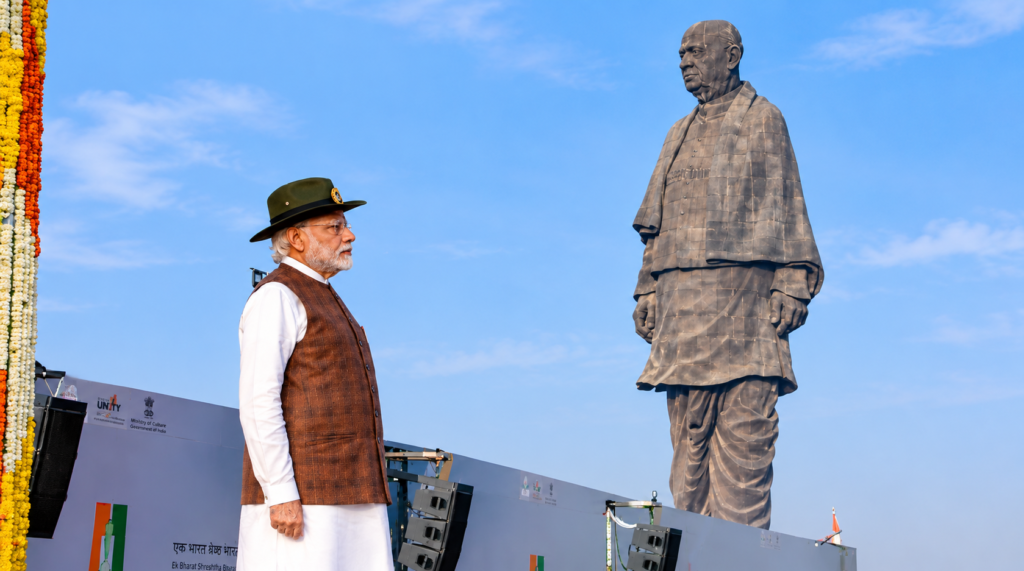 एकता नगर विकास परियोजनाओं की शुरुआत करते प्रधानमंत्री नरेंद्र मोदी