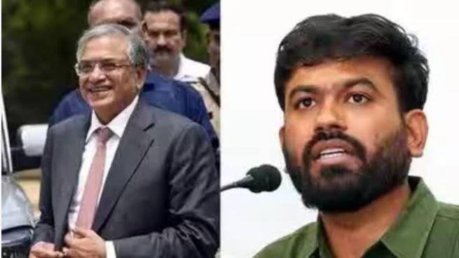 दिल्ली के Jantar Mantar क्षेत्र में SIR और चुनाव आयोग को लेकर प्रदर्शन करते राजनीतिक कार्यकर्ता और समर्थक।